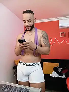 Mike_savage3 Chat XXX live