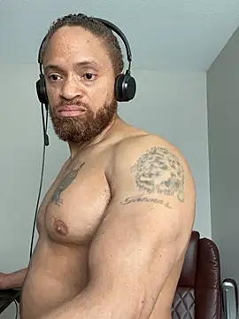 Fathero1time webkamerás műsora