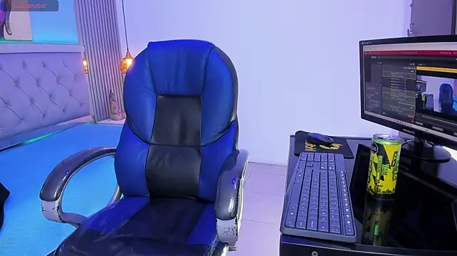 SamBlack_ Шоу с уебкамера