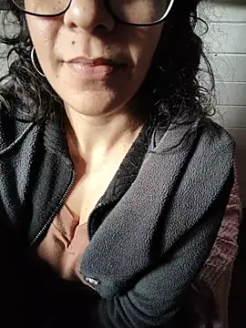 SoyFlorn Live XXX chat