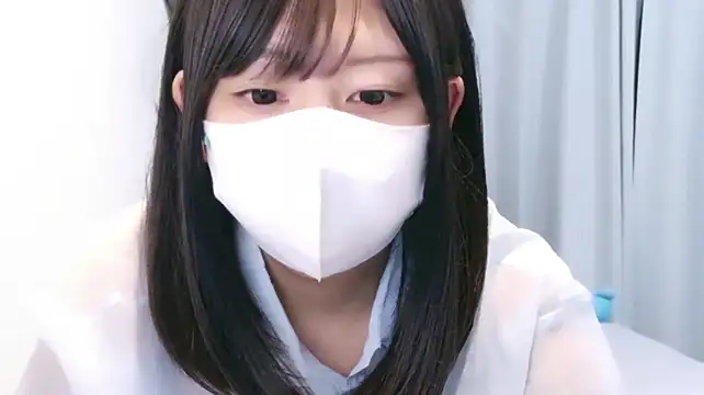 YUTSU_KI's Live XXX Chat