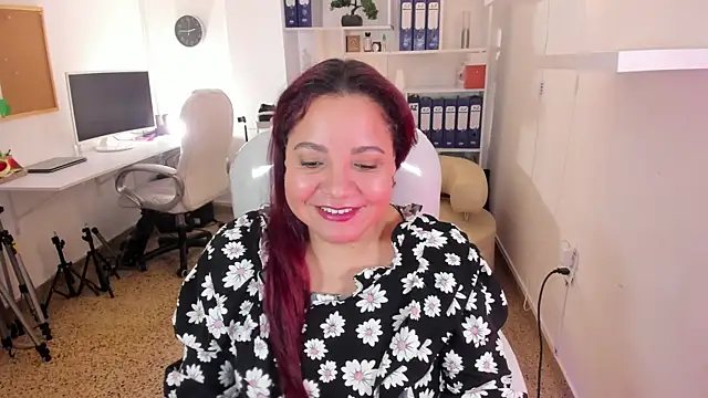 XXX chat uživo modela Crystal_mommy