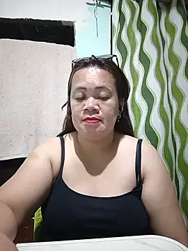 Chat +18 de rowena_123 ao vivo