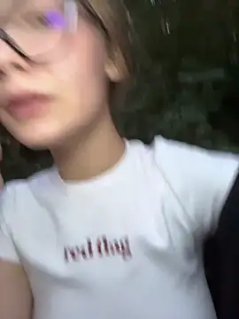 MilliWish Adlı Modelin Canlı XXX Sohbeti