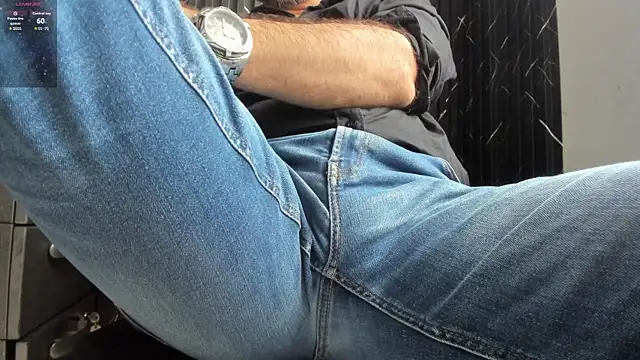 Hairy_Dad86's Live XXX Chat