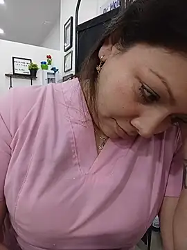 SARA_21- live XXX chat
