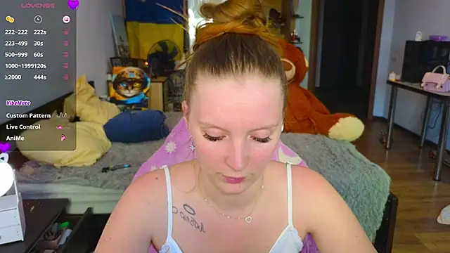 Chat +18 de Mary_Blu ao vivo