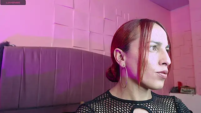 XXX chat uživo modela engel_devil