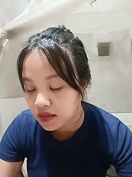 Pretty-haert 现场XXX聊天