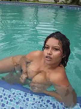 دردشة _Yesica_ الجنسية المباشرة