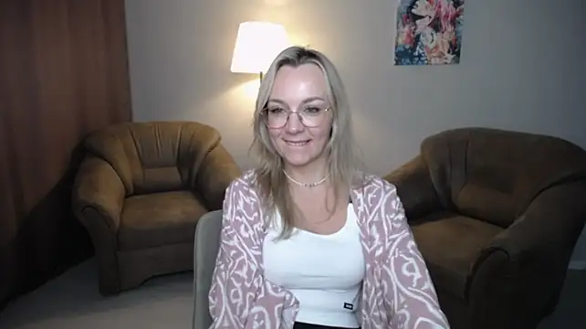 Ava_Eliorn Live XXX chat