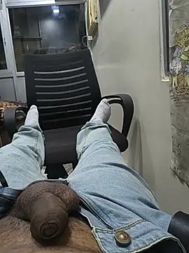 Rj202113 Chat XXX in diretta