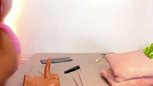ArianaBlackkのライブXXXチャット