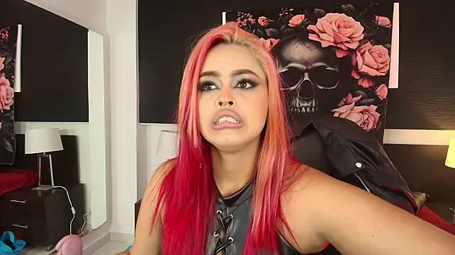 EvaaFoxxy1's Live XXX Chat