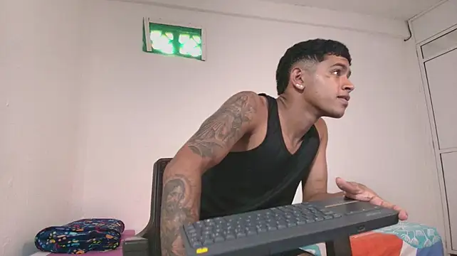 عرض كام k_florez