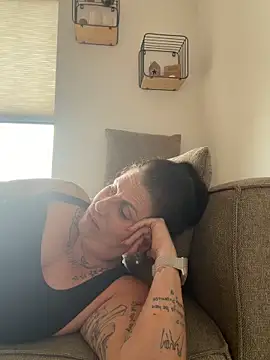 sexypar48 webcam show