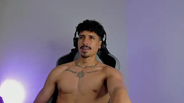 عرض كام Lukeetaylor