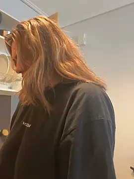 Živý XXX chat HeyBABYGIRL