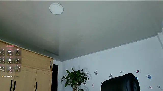 VICTORIABLACK_@xh Chat XXX live