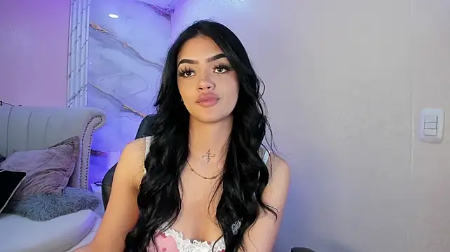 Chat +18 de EmmaStonns ao vivo