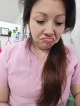 Show modela SARA_21- na web-kameri
