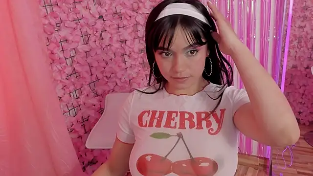 Chatroom XXX en direct de Pinky_purr