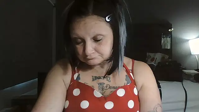 Adelaidesky live XXX chat