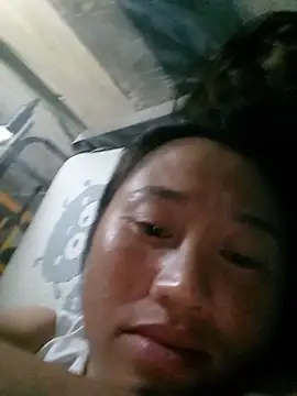 auro99 在線直播表演