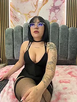 XXX chat uživo modela nicole-cooper