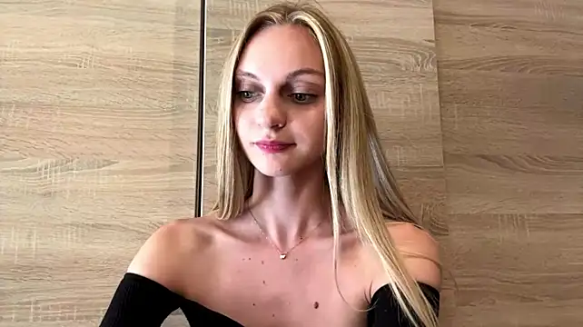 دردشة Lifeof_blonde الجنسية دون اتصال
