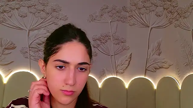 Teresa_Stane Adlı Modelin Canlı XXX Sohbeti