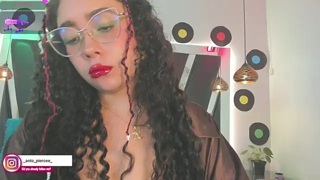 antonelllepiercee – Live XXX-chat