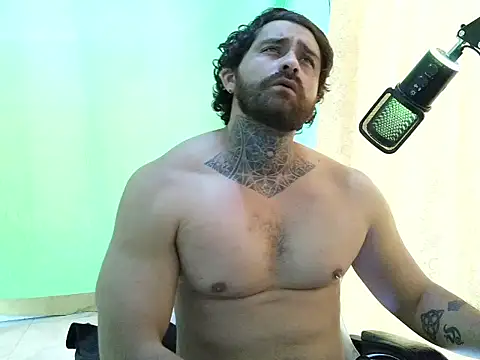 aronmiller404 Pertunjukan Webcam
