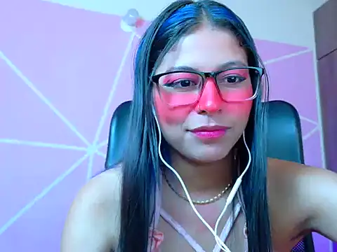 دردشة _ALLYSON18_ الجنسية المباشرة