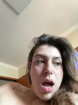 BarbieHotBrazilのライブXXX チャット