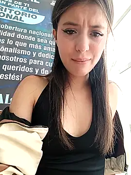 SALOME-28_ élő XXX-chatje