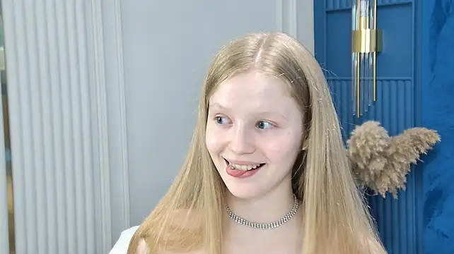 LilianHowards Chat XXX in diretta