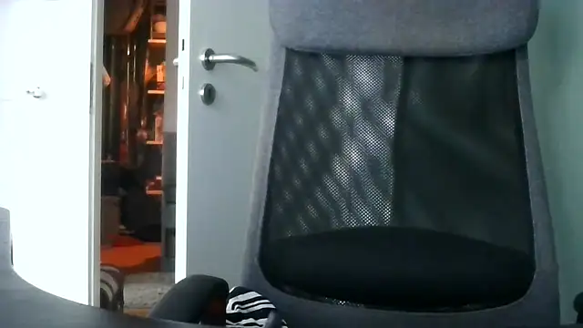 ralf6644 live XXX chat