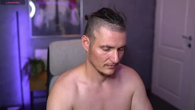 Chat +18 de Alex_Wilde ao vivo