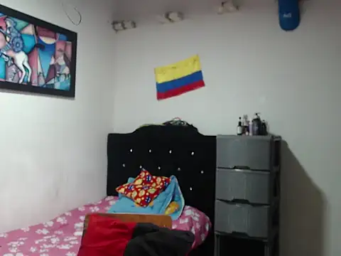 Stiiveen777 라이브 XXX 채팅