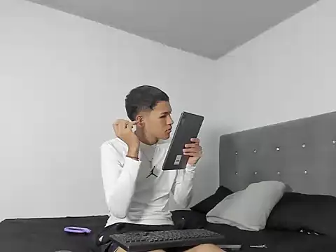 Živý XXX chat RoySteven