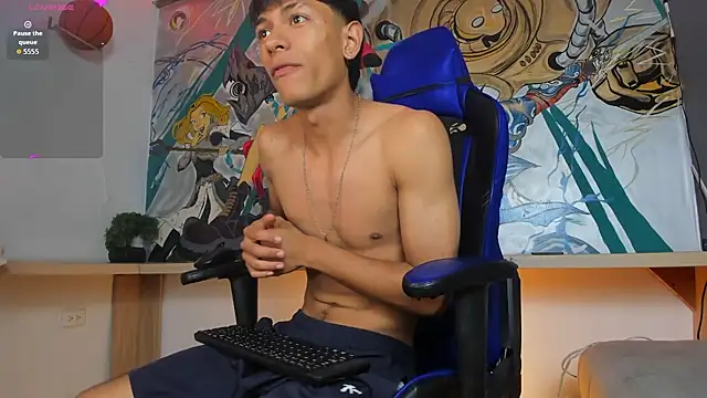 Im_Kael_ live XXX chat
