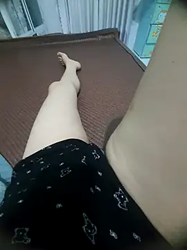 Girl_XaCu6868 网络视讯表演