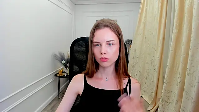 MileyWings: απευθείας συνομιλία ΧΧΧ