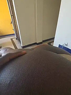 handsome231 webcam show