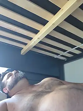 Czat XXX na żywo – Roddog18