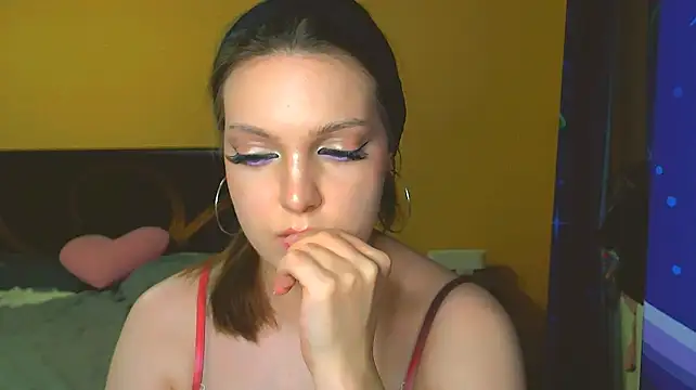 miss_merciless_ Adlı Modelin Canlı XXX Sohbeti