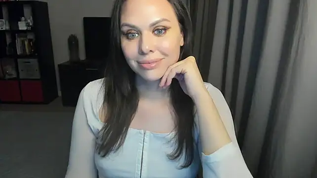 MollyCheiz Chat XXX in diretta