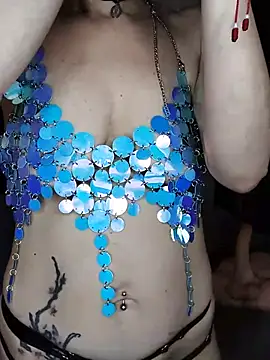 brandi_bae1 Adlı Modelin Canlı XXX Sohbeti