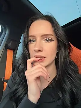 Онлайн чат XXX flora_off